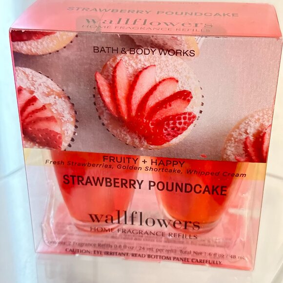 Bath & Body Works Wallflower Refills Strawberry Poundcake 2 Pack Refill - Picture 1 of 5